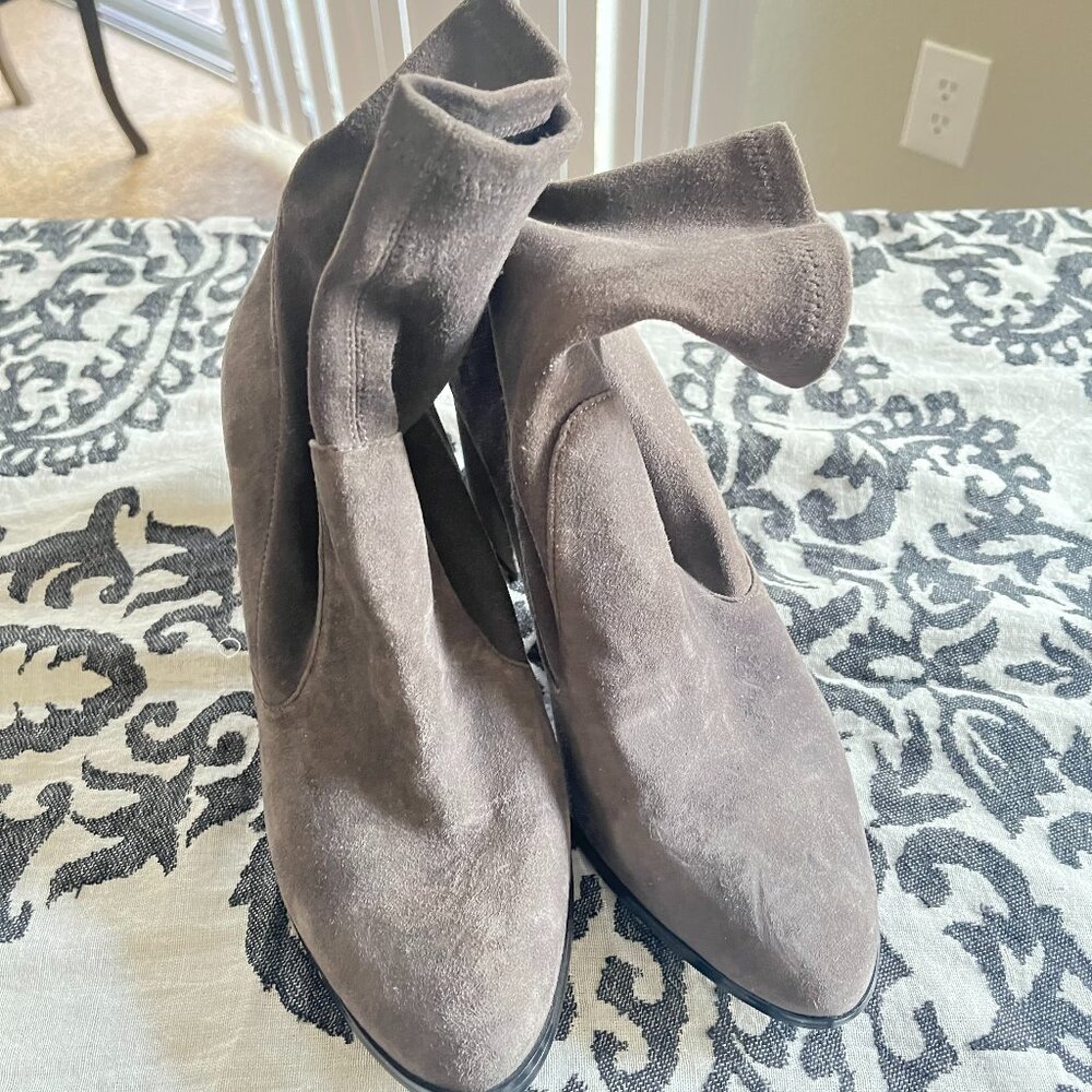 Saks Fifth Avenue Grey Suede Ankle Booties